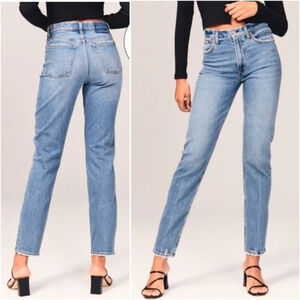 Abercrombie & Fitch High Rise Mom Jeans Blue Wash Tapered Leg Relaxed Fit 26 2